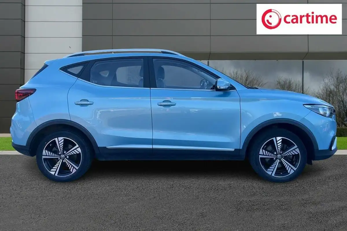 2021-mg-zs-suv-e-exclusive-ev-big-1