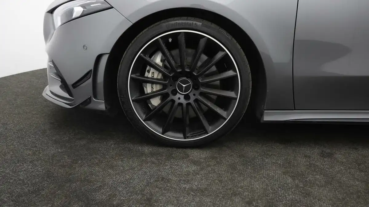 2019-mercedes-benz-a-class-20-a35-amg-premium-hatchback-5d-big-17