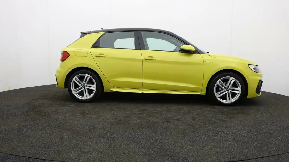 2022-audi-a1-10-25-tfsi-s-line-big-7