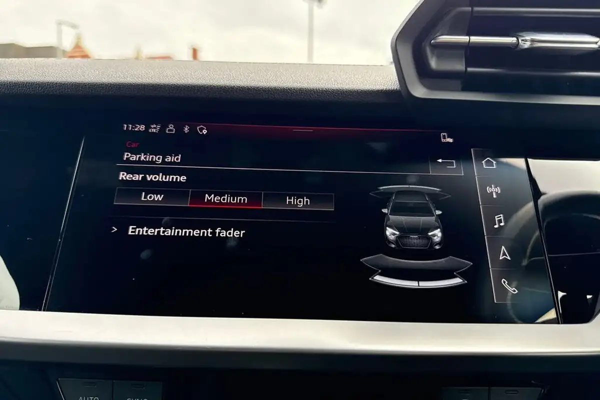 2023-audi-a3-10-30-tfsi-s-line-sportback-5d-tronic-big-32
