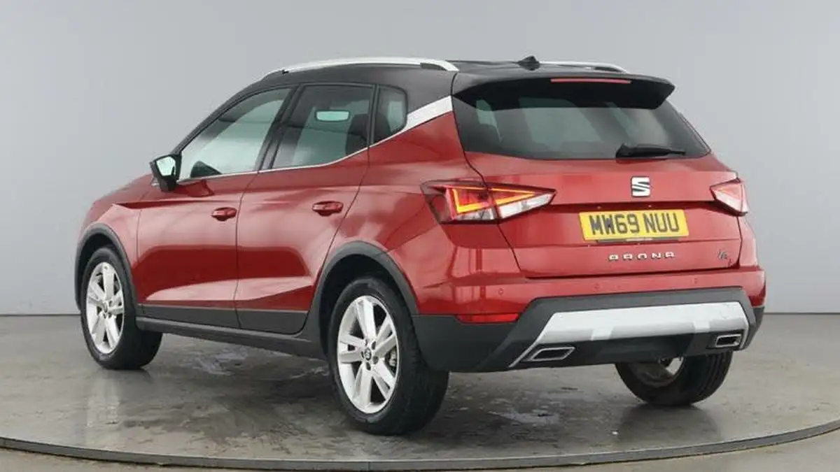 2019-seat-arona-10-tsi-fr-dsg-big-2