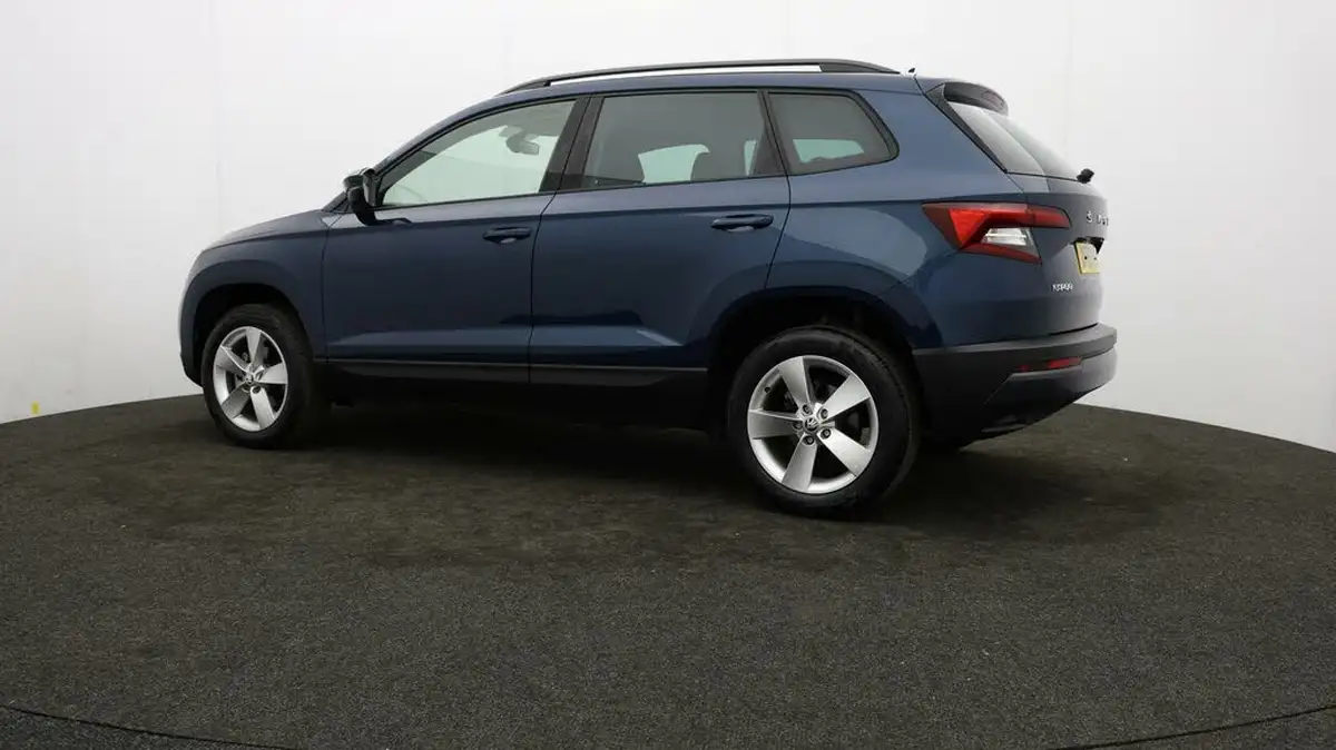 2020-skoda-karoq-15-tsi-se-dsg-big-64