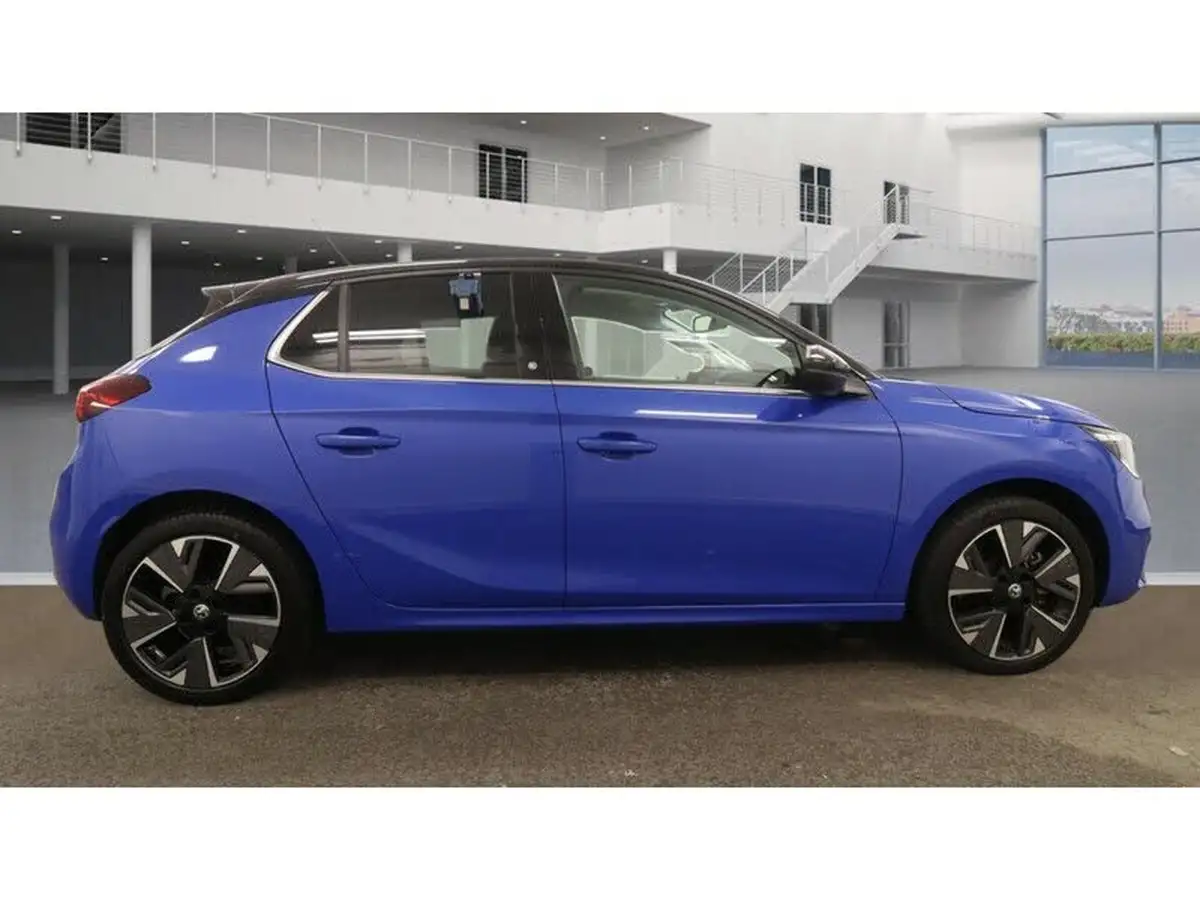 2022-vauxhall-corsa-e-elite-premium-big-4