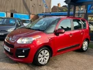 2013-citroen-c3-picasso-16-vtr-small-12