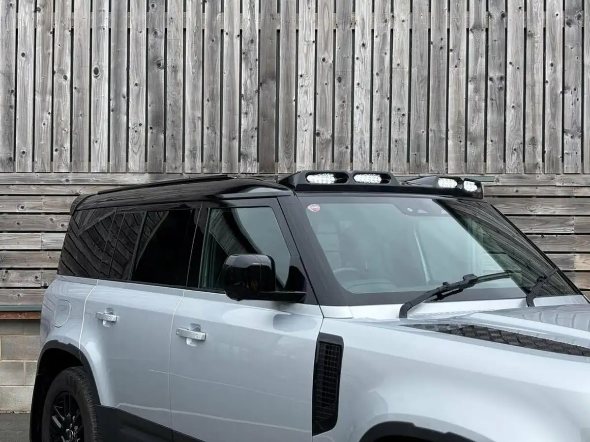 2022-land-rover-110-defender-30-d250-hard-top-se-110-2997cc-big-10