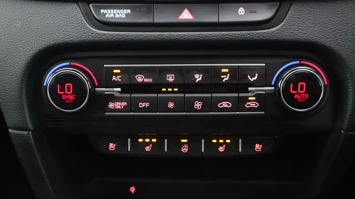 2022-kia-xceed-16-gdi-4-big-12
