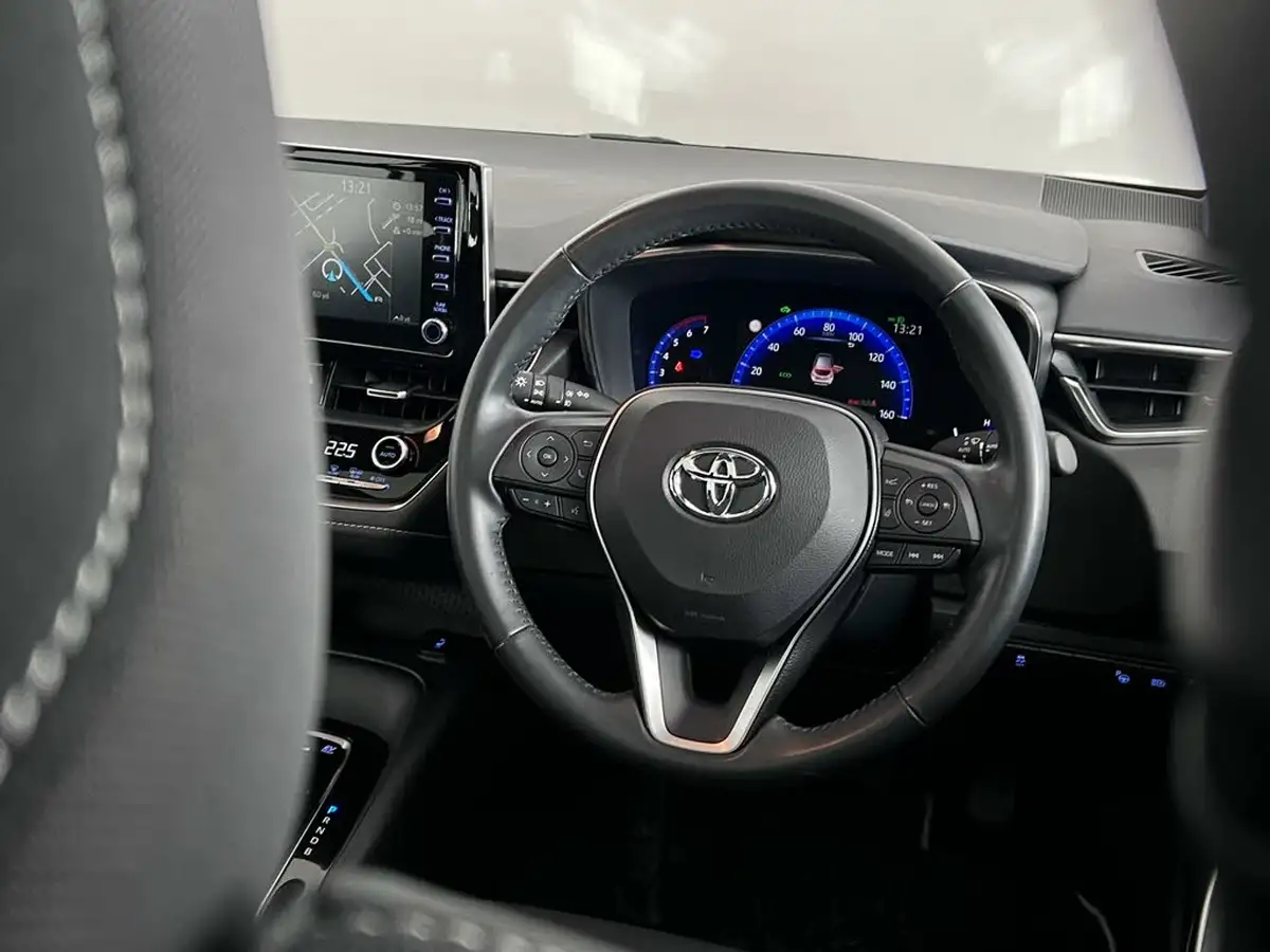 2020-toyota-corolla-18-vvt-i-design-spare-wheel-hatchback-5d-big-17