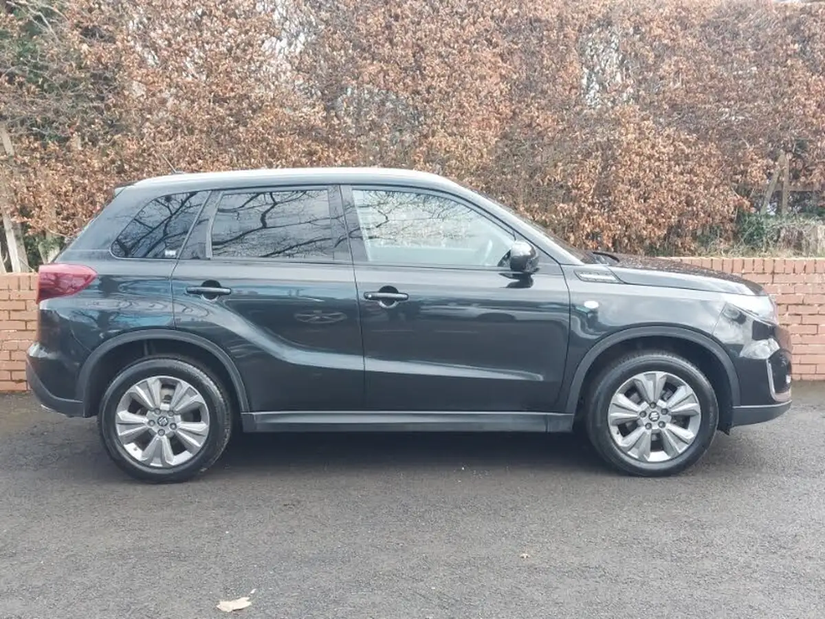 2023-suzuki-vitara-14-boosterjet-sz-t-big-11