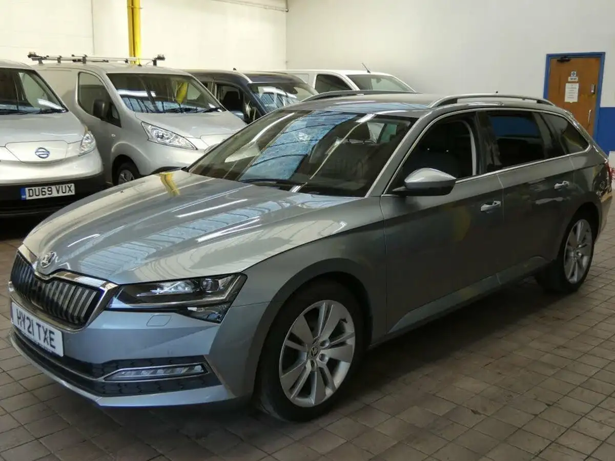 2021-skoda-superb-14-tsi-se-l-estate-big-4