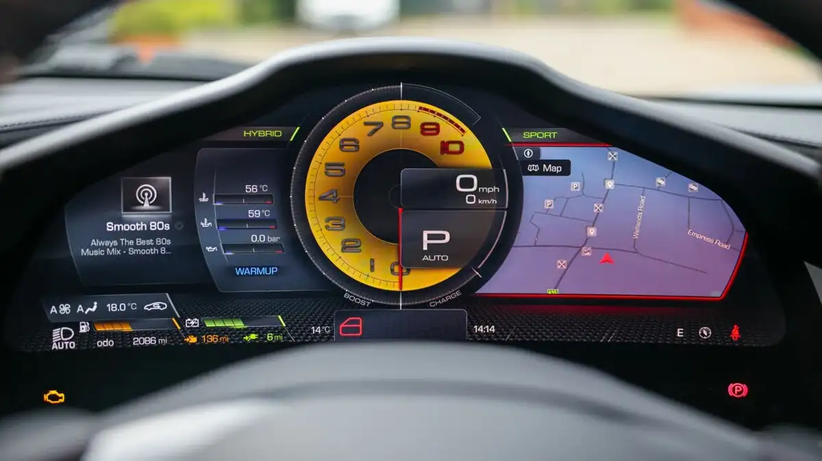 2023-ferrari-296-gts-big-47