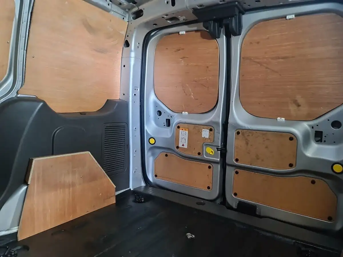 2020-ford-transit-connect-15-ecoblue-l1-200-limited-big-6