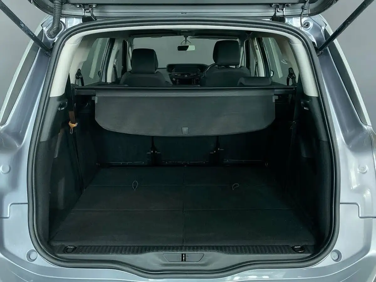 2020-citroen-grand-c4-spacetourer-12-puretech-touch-plus-ss-big-12