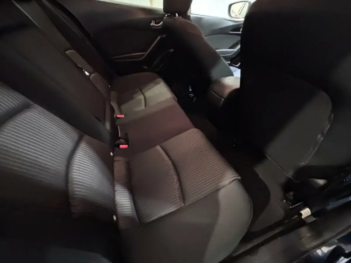 2014-mazda-mazda3-20-se-l-nav-hatchback-5d-big-12