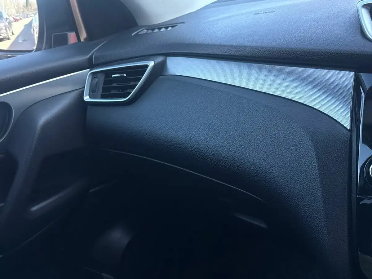 2017-nissan-qashqai-15dci-n-connecta-big-42