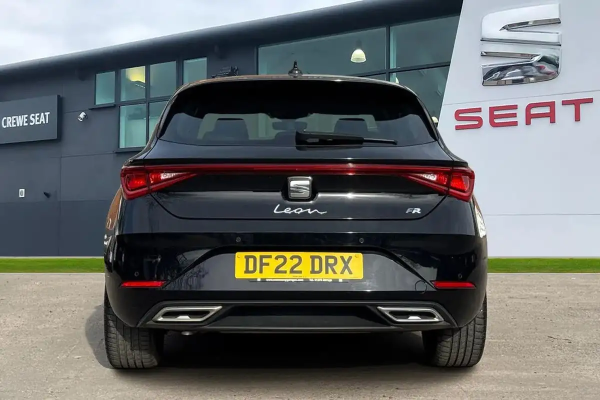 2022-seat-leon-15-tsi-evo-fr-sport-150ps-hatchback-big-3