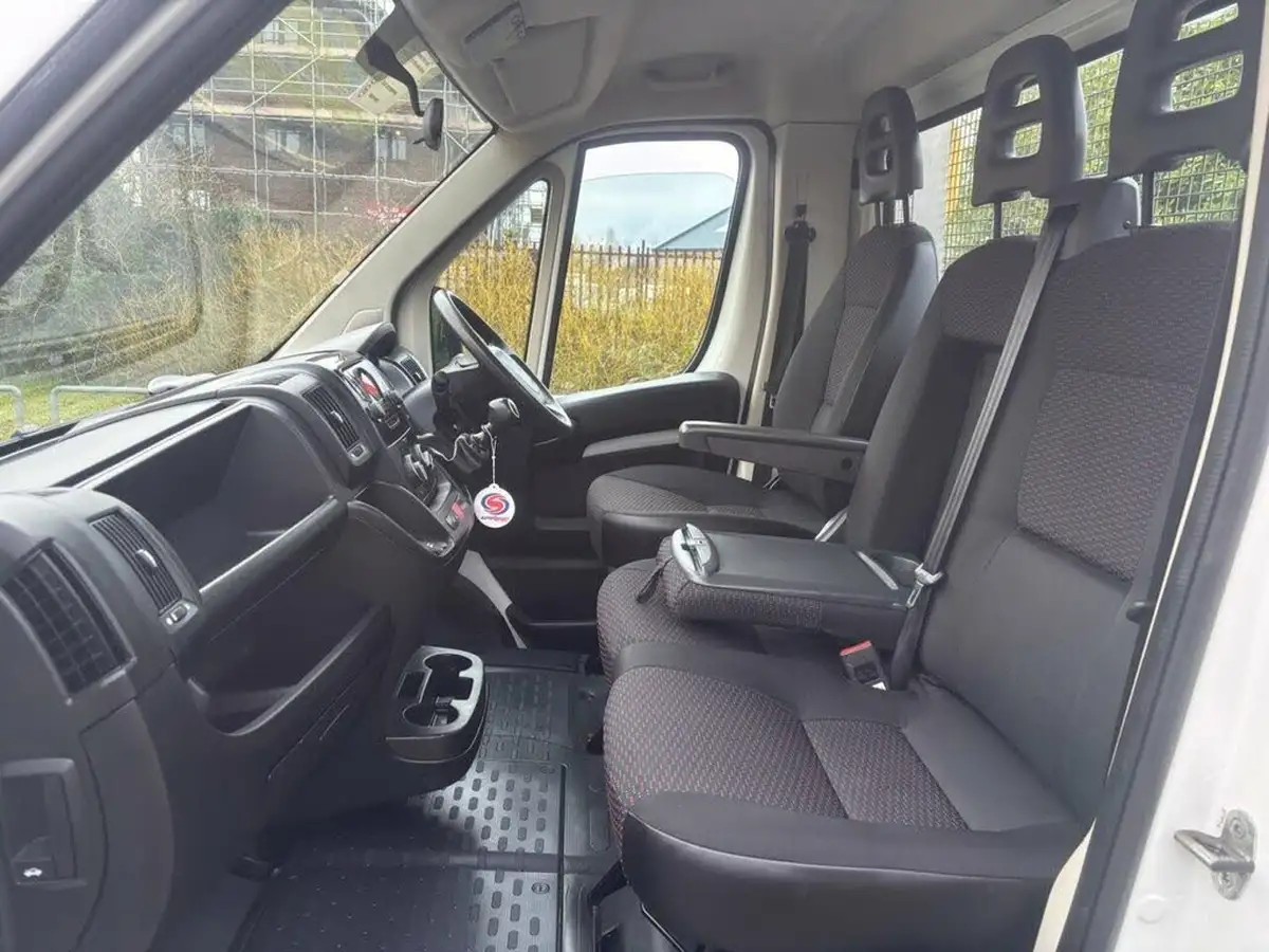 2021-citroen-relay-22bluehdi-35-l3-plus-chassis-cab-big-15