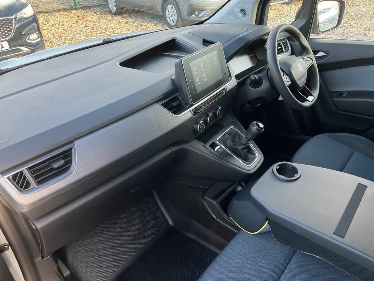 2024-renault-kangoo-15dci-ll21-95-advance-eu6e-panel-big-6