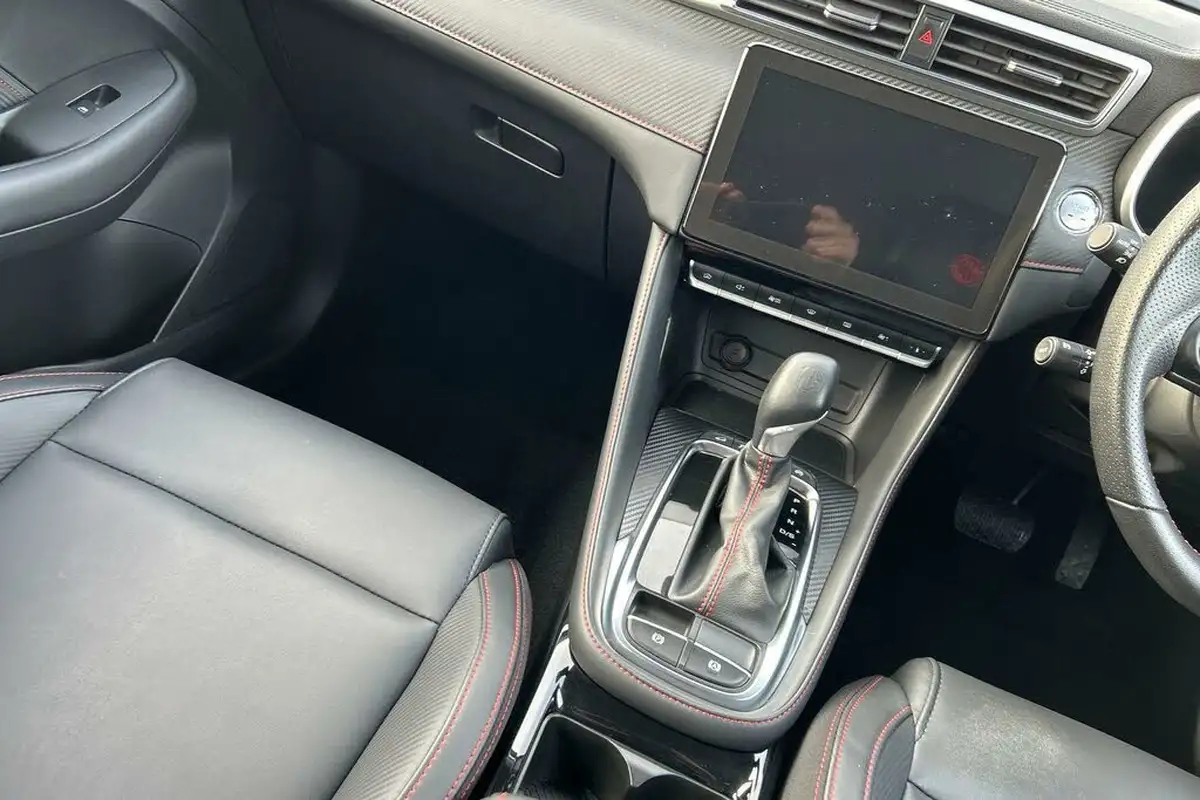 2023-mg-zs-suv-10t-gdi-exclusive-auto-big-16
