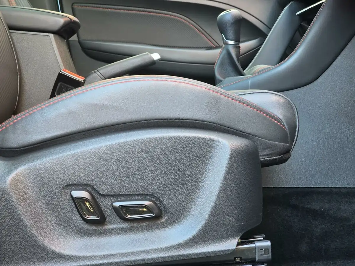 2023-mg-zs-suv-10t-gdi-exclusive-big-23
