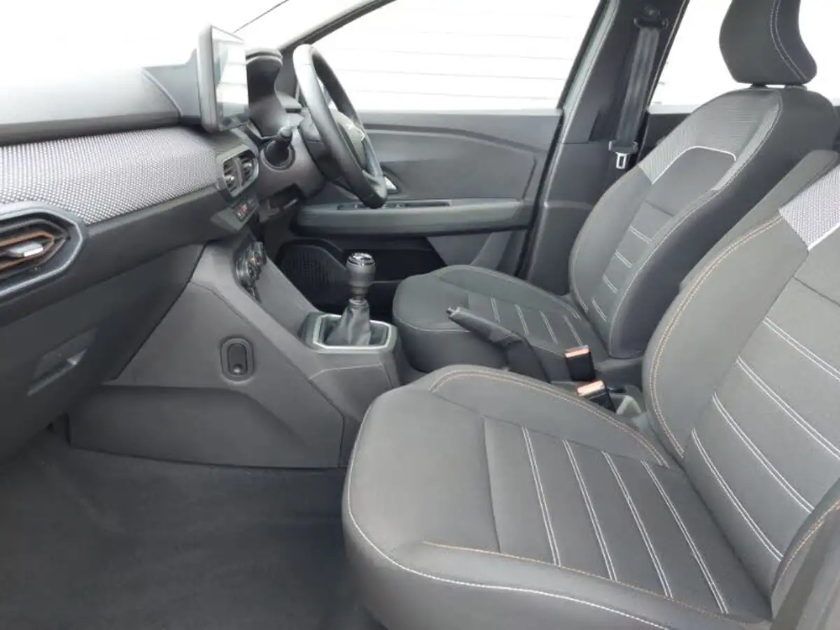 2024-dacia-sandero-stepway-10-tce-expression-90bhp-big-4