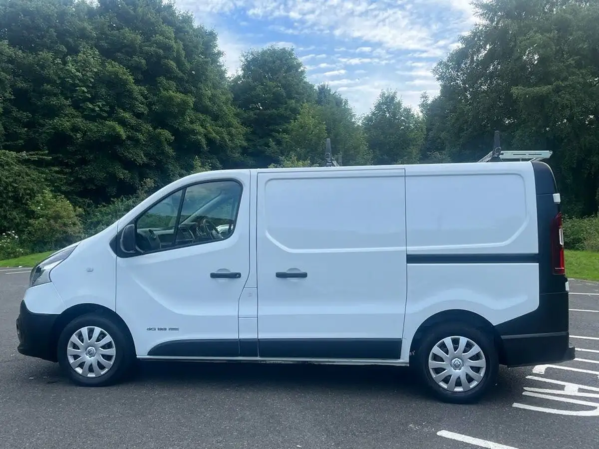 2017-renault-trafic-16dci-sl27-125-business-energy-125-e6-panel-van-big-16