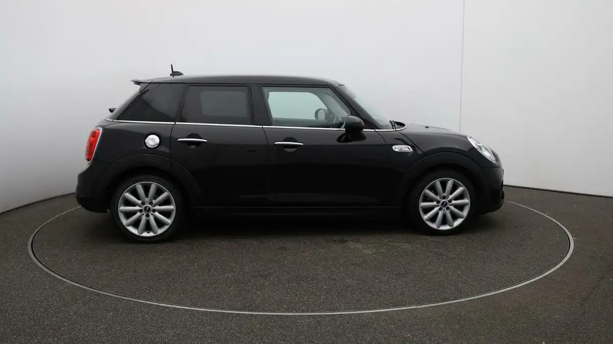 2017-mini-cooper-20-cooper-s-ss-hatchback-5d-sport-auto-big-8