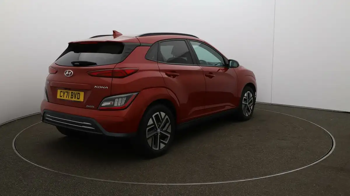 2022-hyundai-kona-e-premium-204ps-64kwh-7kw-obc-big-7