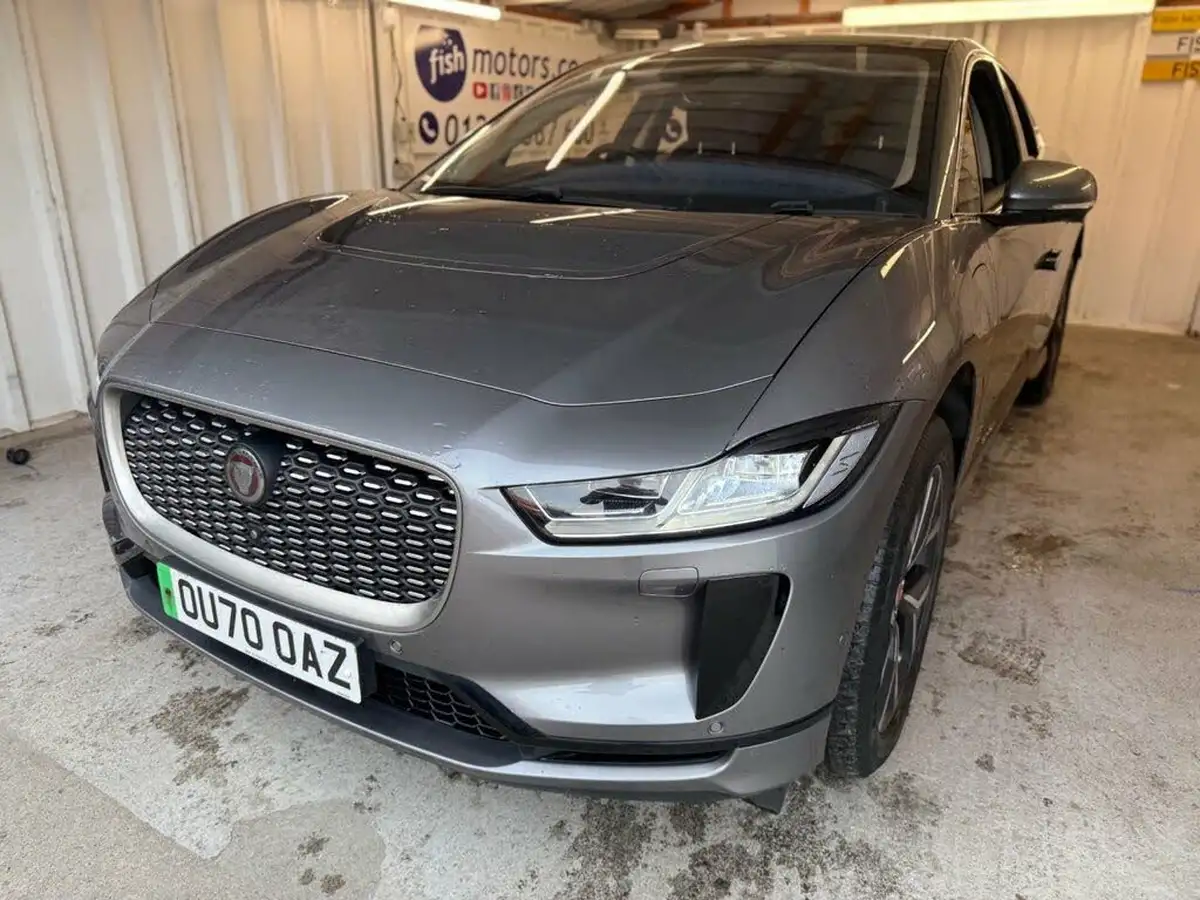 2020-jaguar-i-pace-ev400-hse-big-10