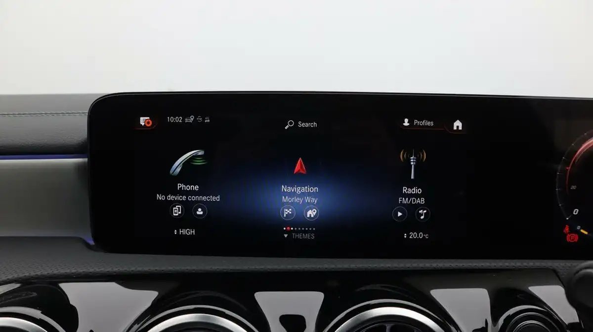 2022-mercedes-benz-cla-13-cla-250e-amg-line-premium-218ps-coupe-4d-7g-dct-big-10
