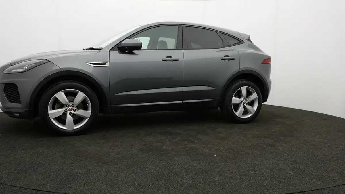 2019-jaguar-e-pace-20-i4d-r-dynamic-se-180ps-awd-auto-big-58