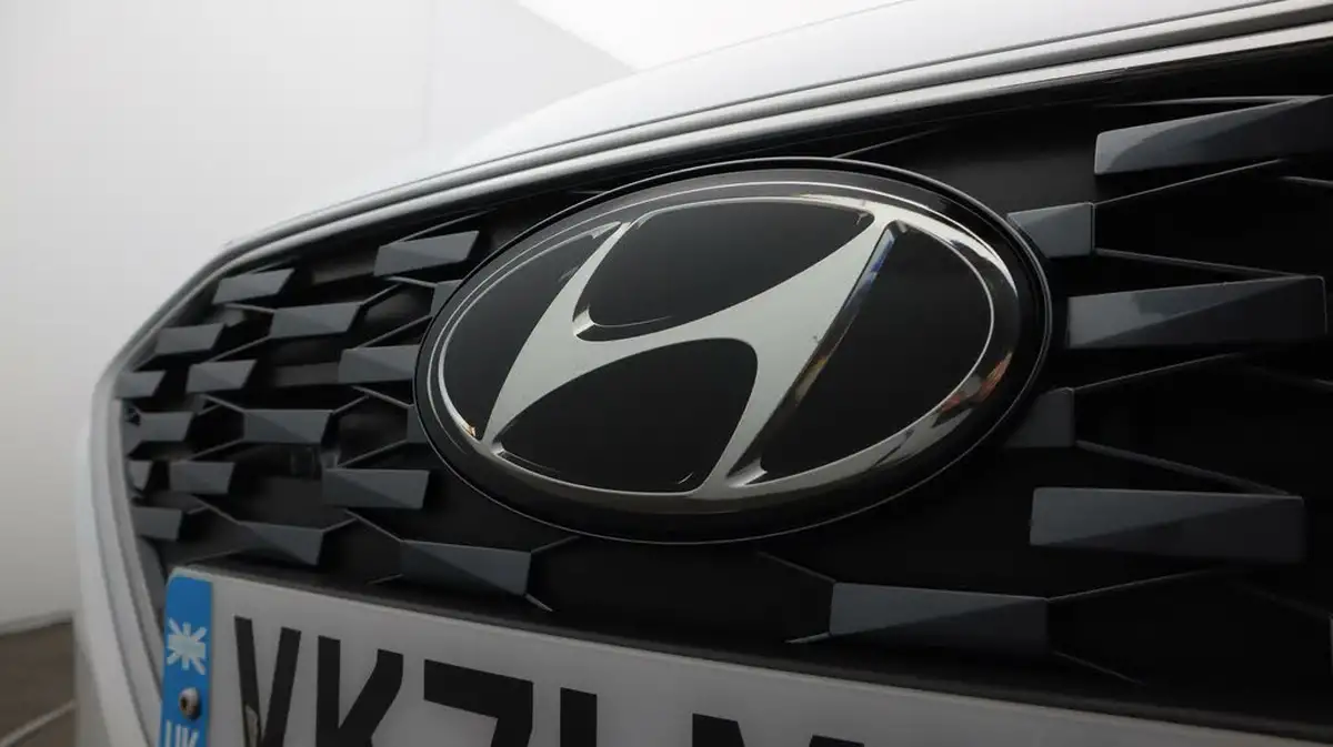 2021-hyundai-ioniq-16-gdi-premium-hybrid-big-20