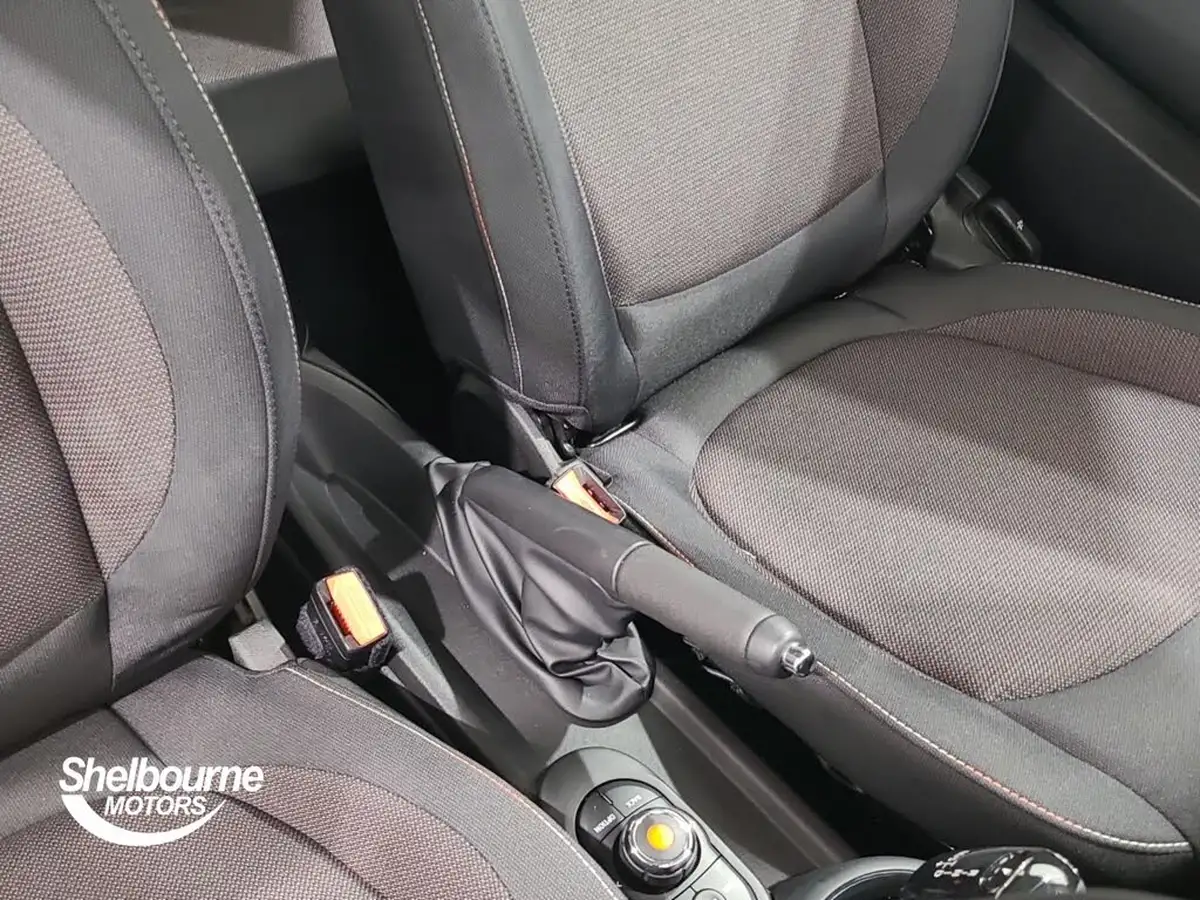 2021-mini-cooper-15-cooper-classic-hatchback-3d-auto-big-34
