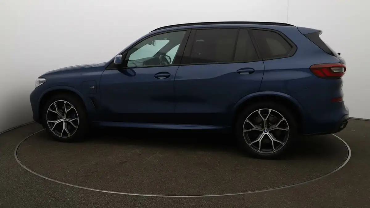 2021-bmw-x5-30-xdrive-45e-m-sport-big-54