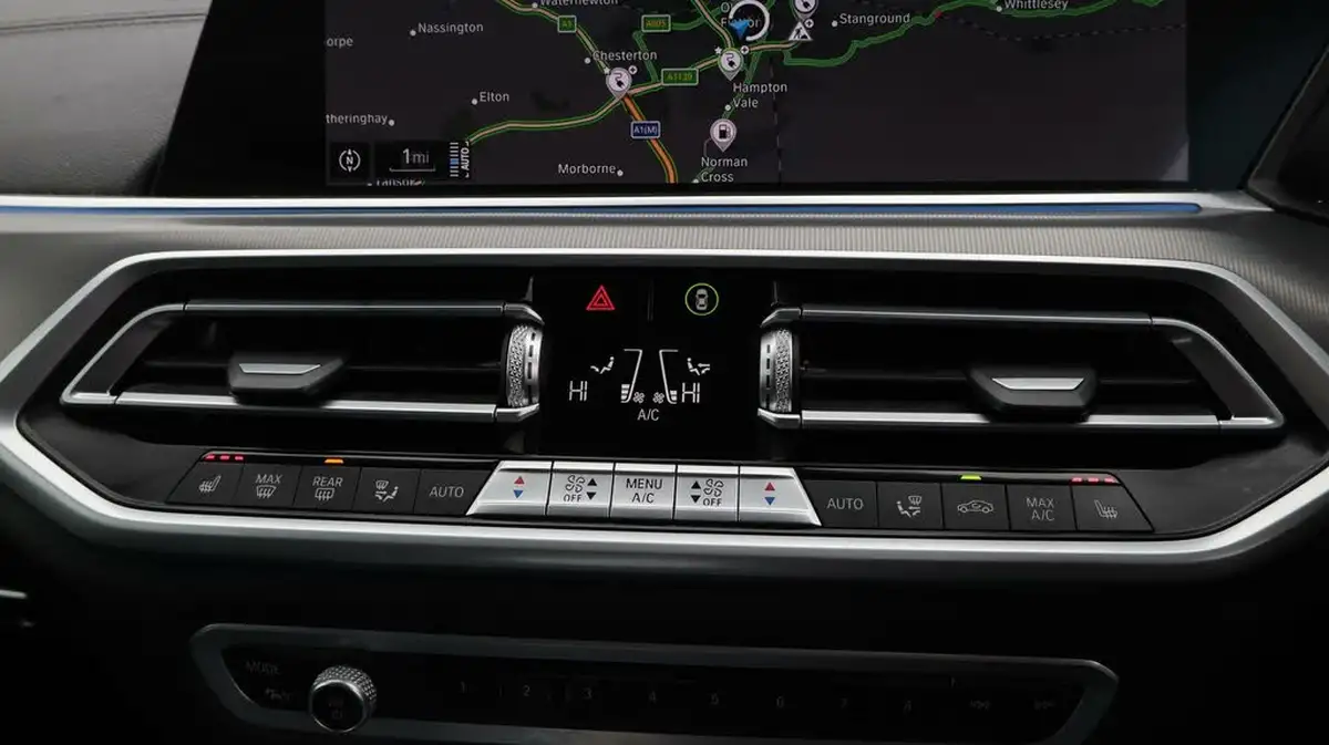 2021-bmw-x5-30-xdrive-45e-m-sport-big-12