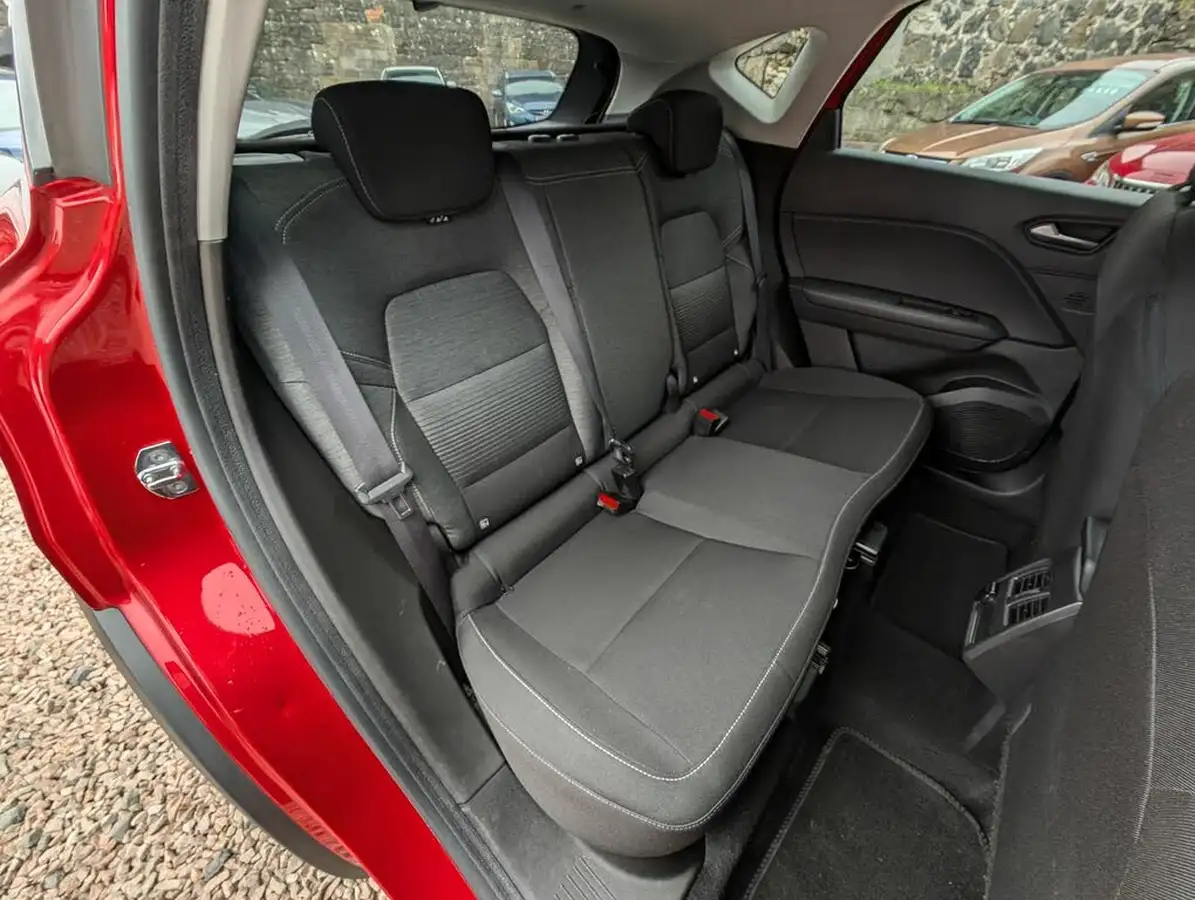 2020-renault-captur-10-tce-iconic-100bhp-big-11