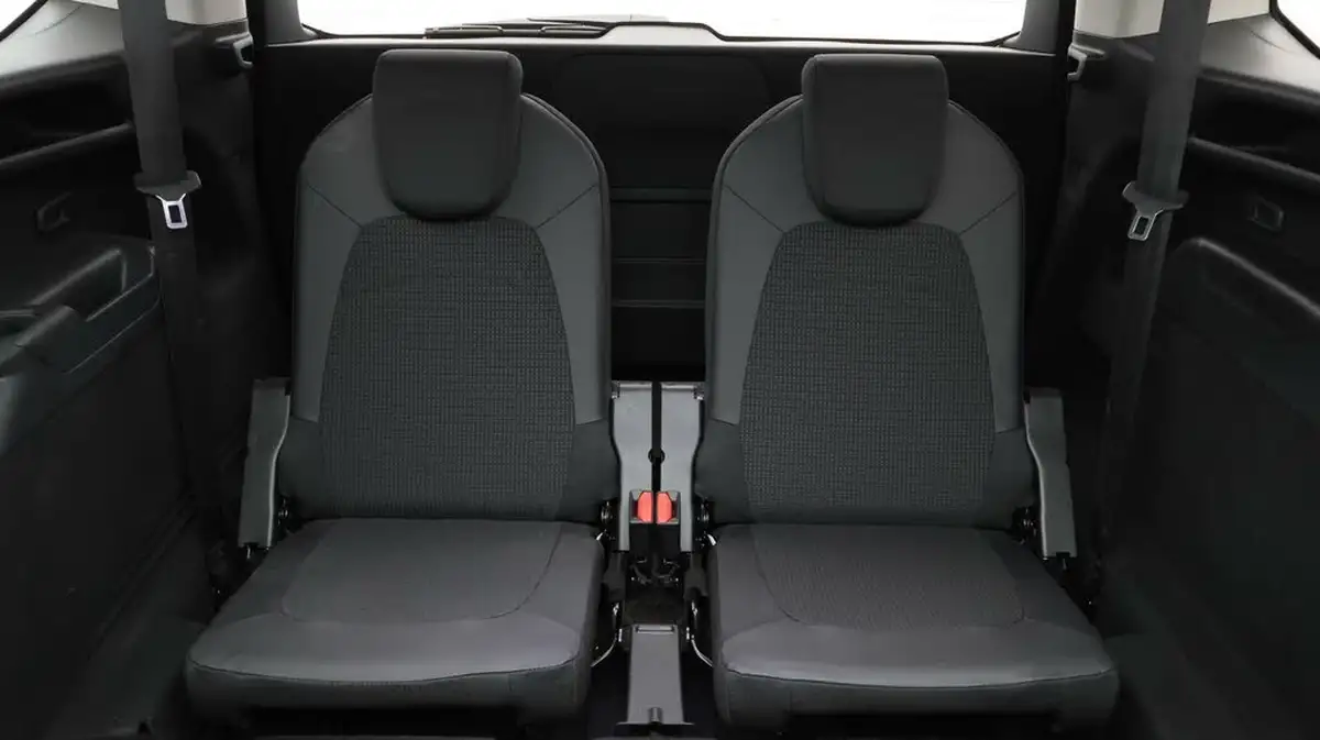 2022-citroen-grand-c4-spacetourer-15bluehdi-shine-eat8-big-20