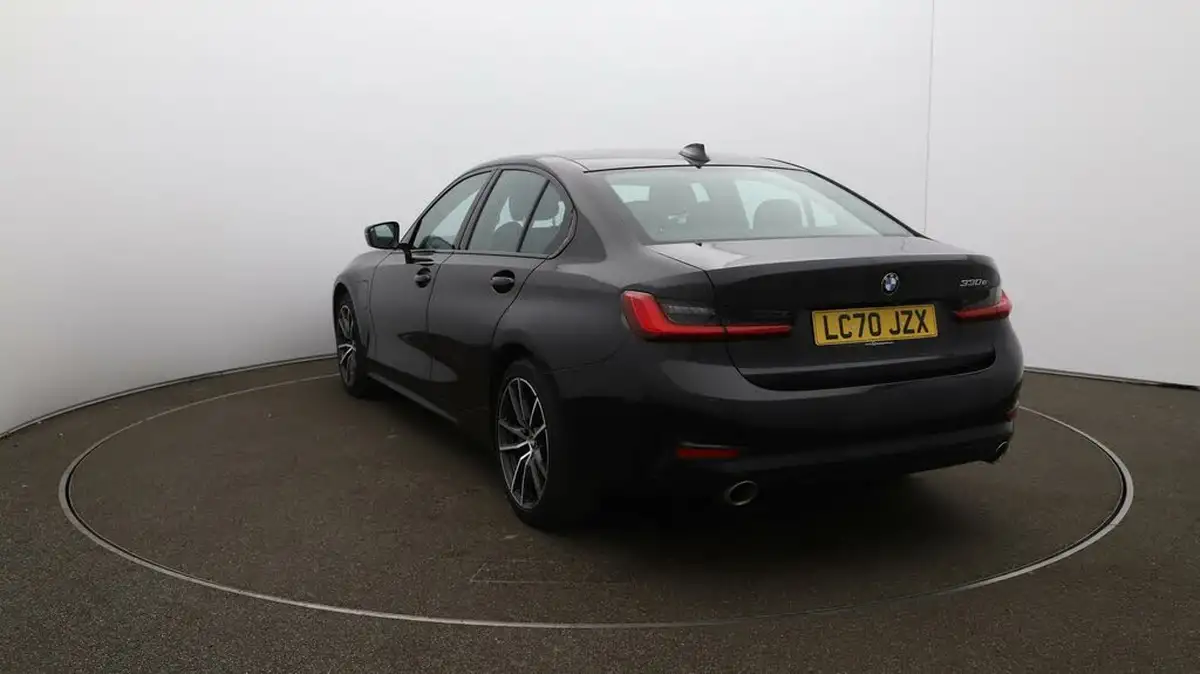 2020-bmw-3-series-big-52