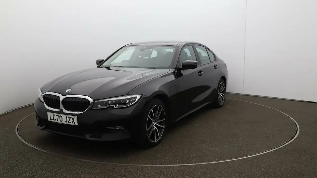 2020-bmw-3-series-big-28