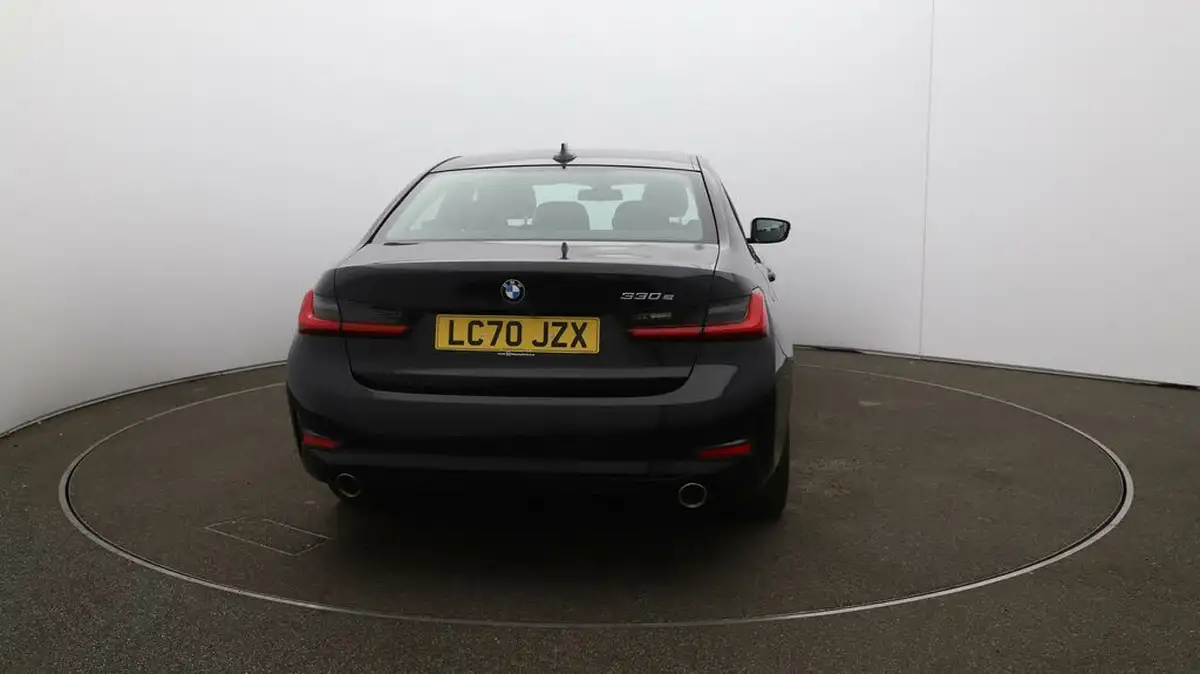 2020-bmw-3-series-big-6