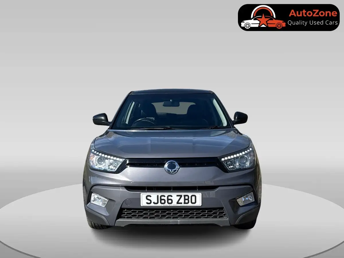 2016-kgm-ssangyong-tivoli-16-ex-big-2