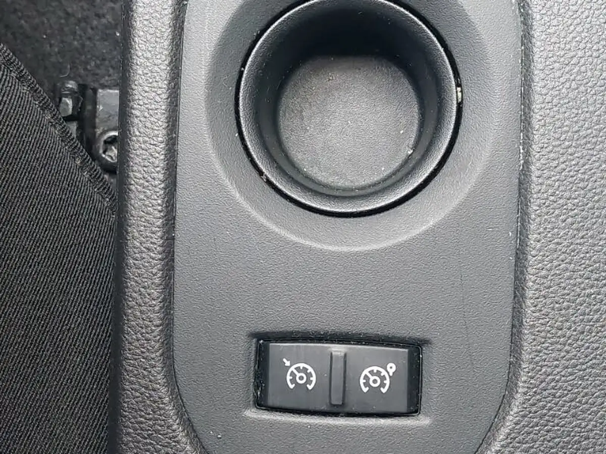 2021-dacia-duster-13-tce-prestige-130bhp-1333cc-big-17