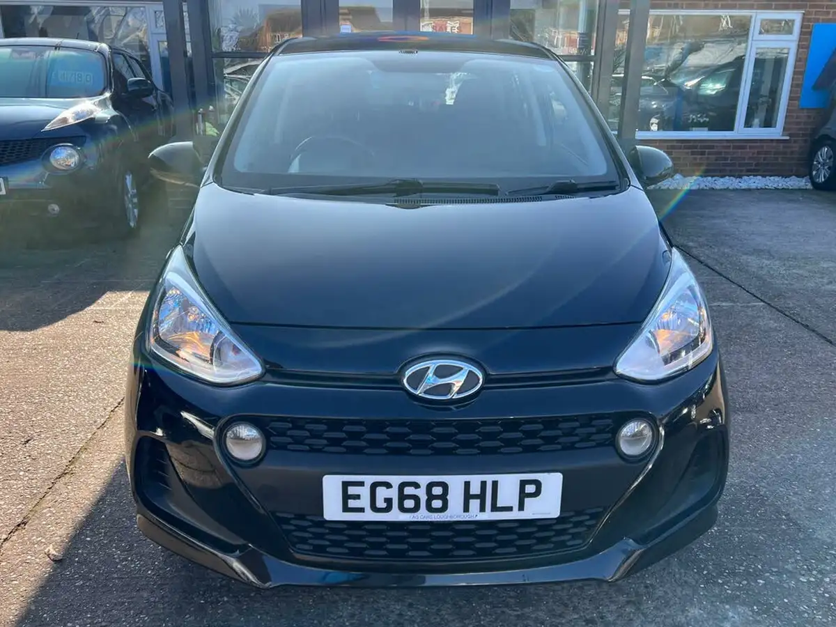 2019-hyundai-i10-10-se-67ps-big-6