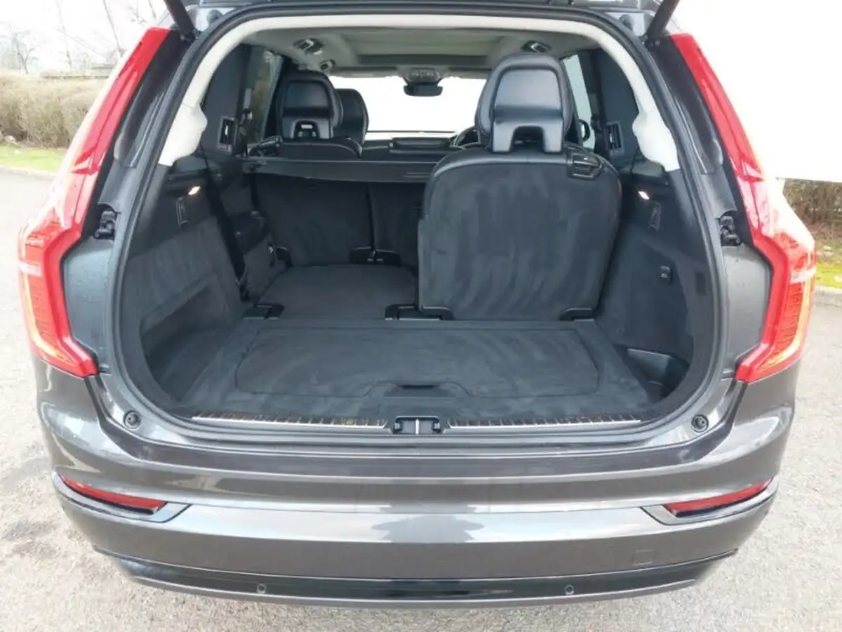 2024-volvo-xc90-20-b5-plus-big-7