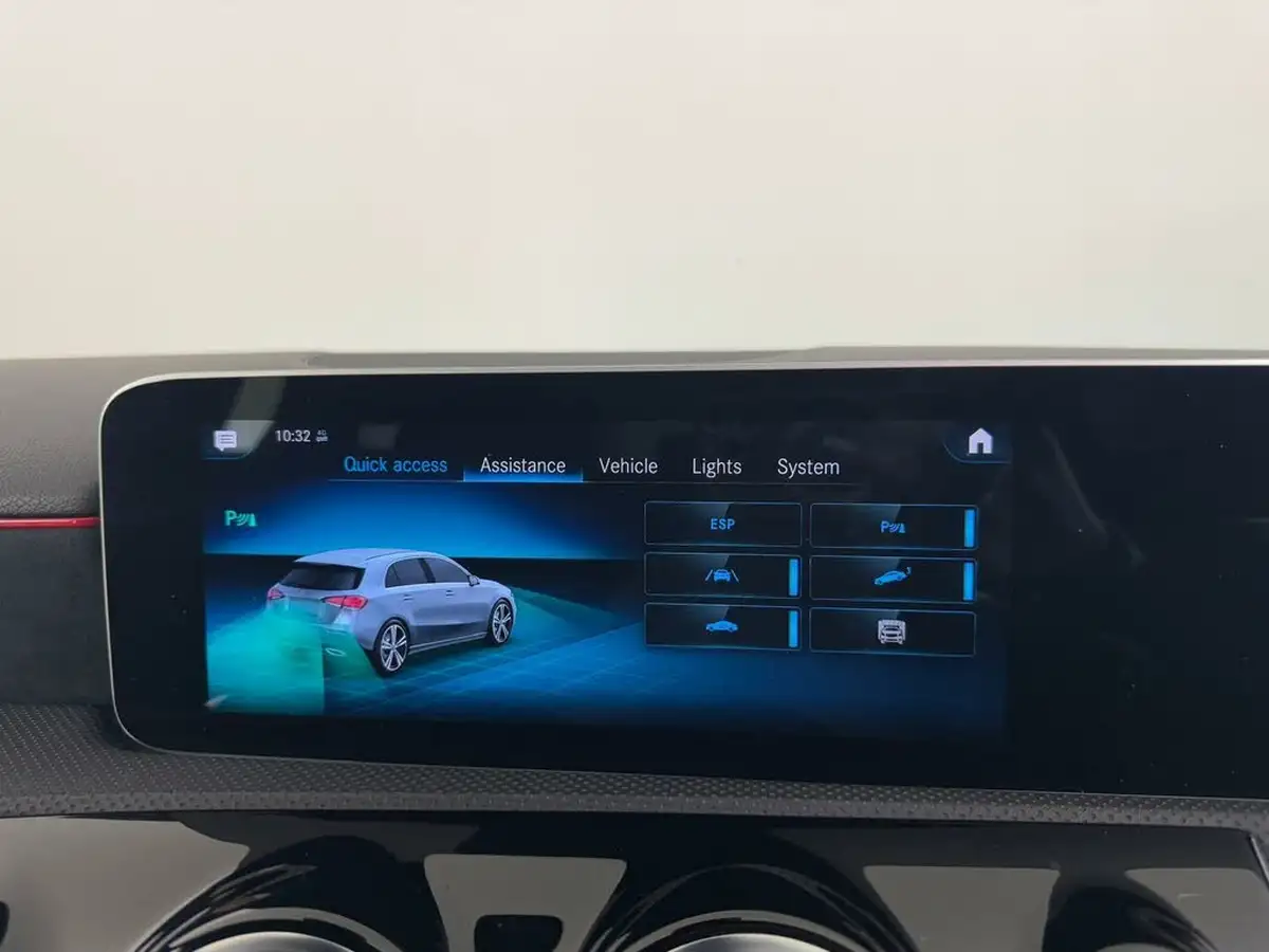 2021-mercedes-benz-a-class-15d-a180d-amg-line-executive-hatchback-5d-7g-dct-big-53