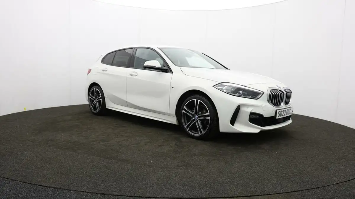 2022-bmw-1-series-15-118i-m-sport-lcp-big-45