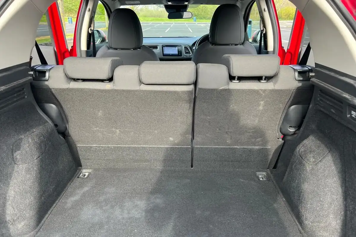 2019-honda-hr-v-15-i-vtec-se-cvt-big-23