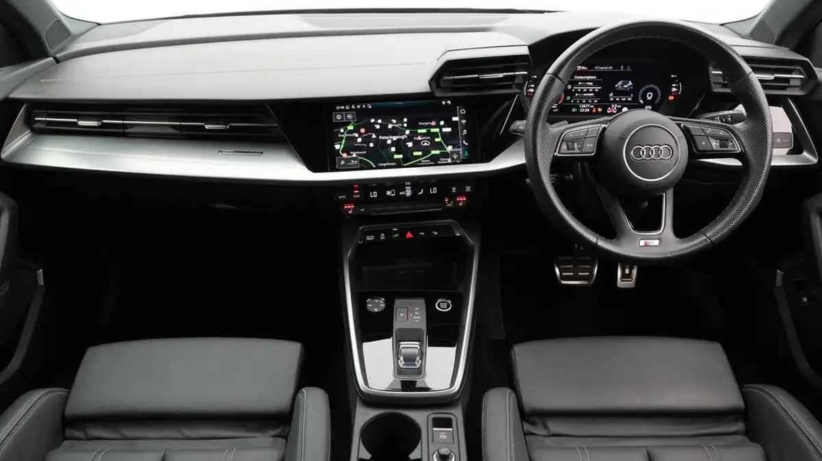 2023-audi-a3-14-40-tfsi-e-s-line-big-13