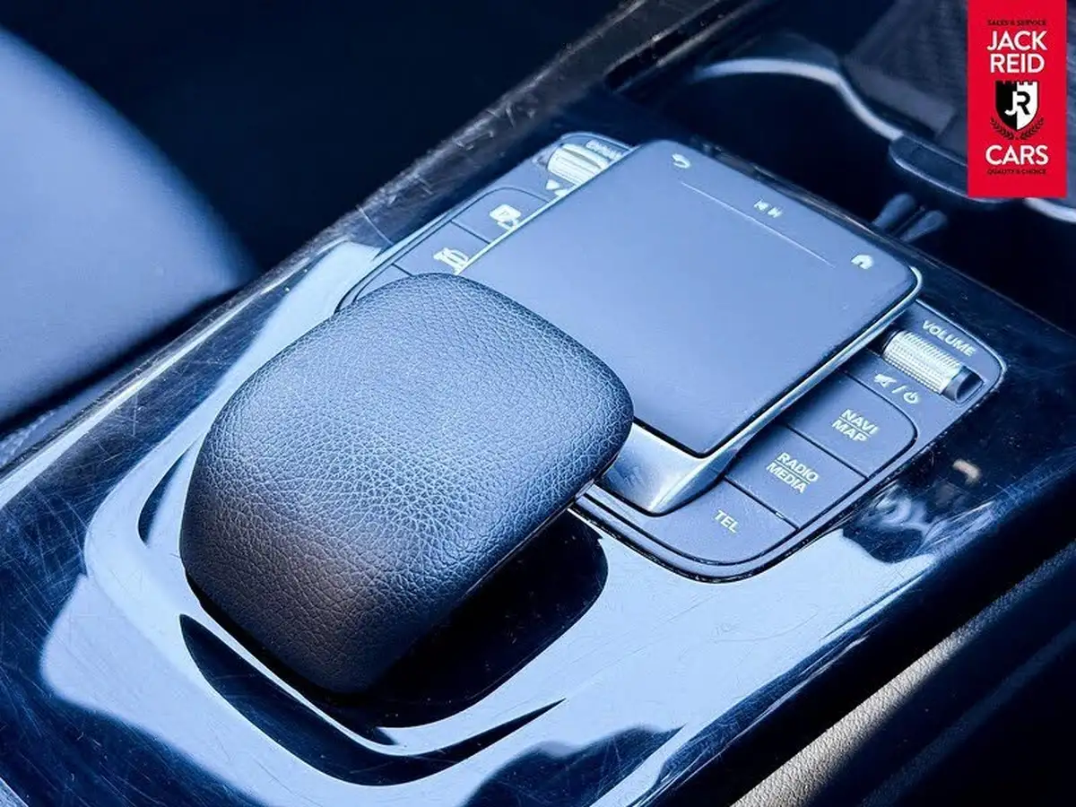 2021-mercedes-benz-cla-20d-cla-220d-amg-line-premium-plus-coupe-4d-big-24
