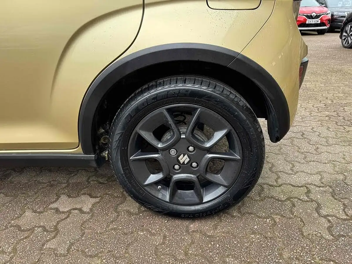 2017-suzuki-ignis-12-dualjet-sz5-shvs-big-31