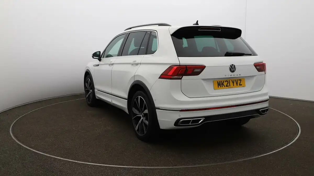2021-volkswagen-tiguan-15-tsi-r-line-big-52